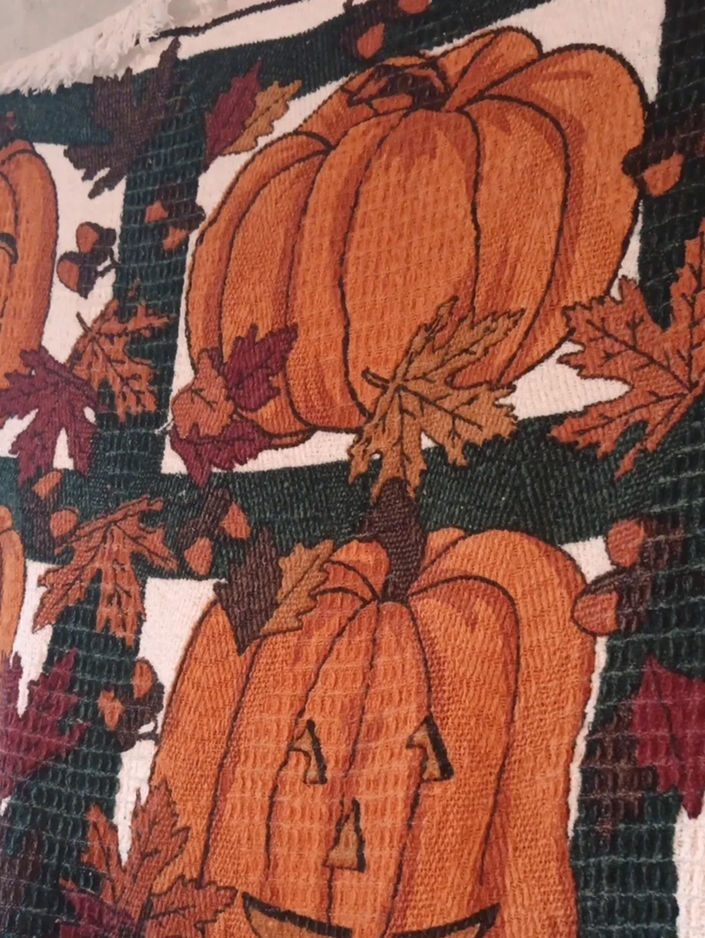 Vintage Cotton Pumpkin Throw. 52